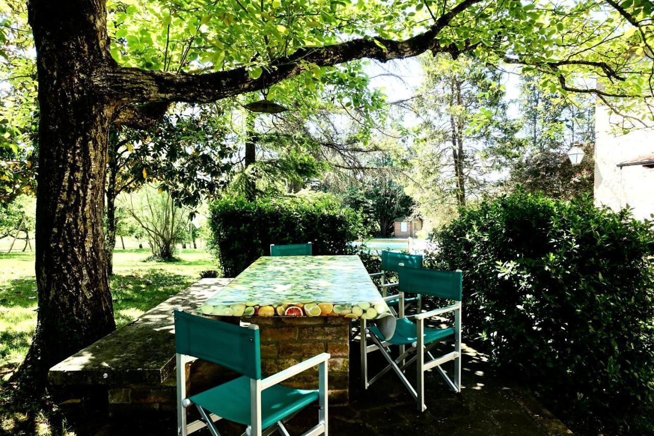 Agriturismo Montioni Sovicille Luaran gambar